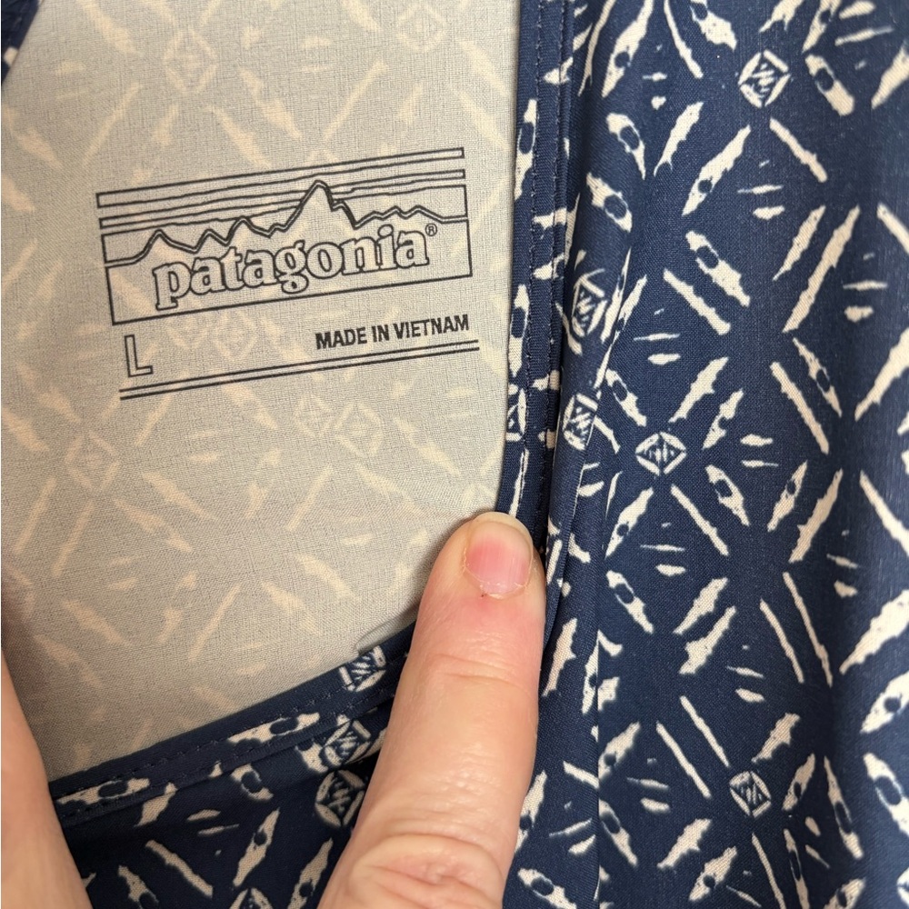 Patagonia Fleetwith Navy Patterned Sleeveless Dre… - image 3